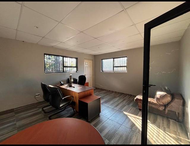 OFFICE PROPERTY TO RENT IN ELDORAIGNE